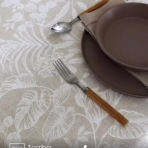 Toalha de Mesa Quadrada 4 lugares Renova Alana 1,40X1,40 m Döhler