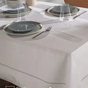Toalha de Mesa Retangular 6 lugares Renova Iara 1,40X2,10 m Döhler