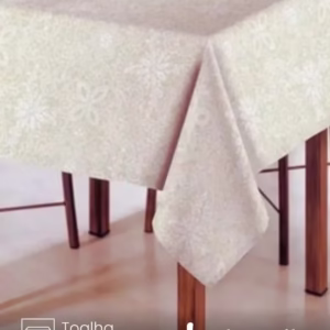 Toalha de Mesa Retangular Döhler 6 lugares Athenas Eliete 1,40X2,10 m