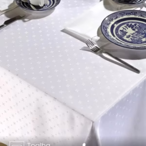 Toalha de Mesa Retangular Döhler 6 lugares Requinte II TJ5796 1,40X2,10 m