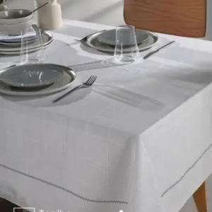 Toalha de Mesa Quadrada 8 lugares Iara 1,80X1,80 m Döhler
