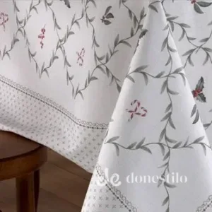 Toalha de Mesa Döhler Clean Renova Estampado Digital 1,80m x 1,80m Natal 127