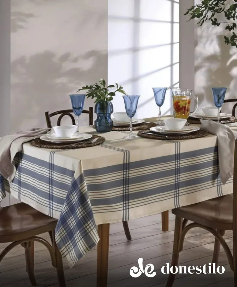 Toalha de Mesa Quadrada 8 lugares Renova Luna 1,80X1,80 m Döhler Toalha de Mesa Quadrada 8 lugares Renova Luna 1,80X1,80 m Döhler