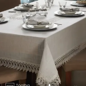 Toalha de Mesa Retangular Jolitex 6 lugares Delhi 1,50X2,20 m